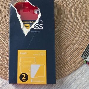Galaxy Z Flip4 Screen Protector - 2 Pack